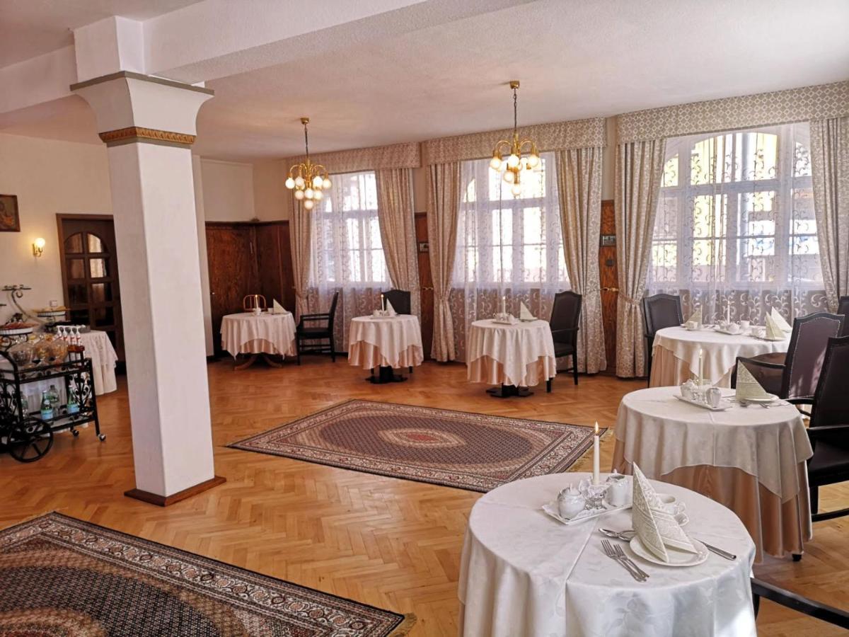 Hotel Adler Sankt Georgen im Schwarzwald Exterior foto